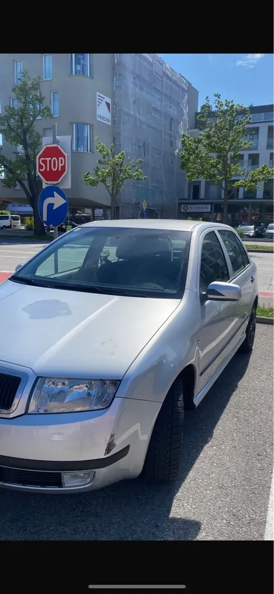 Skoda Fabia 2002 photo 3