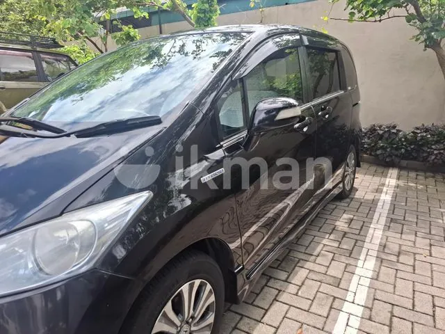 Honda Freed 2012 photo 5