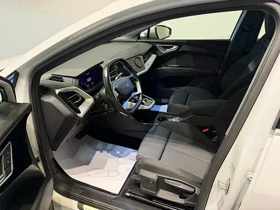 Audi Q4 E-Tron 2023 photo 5