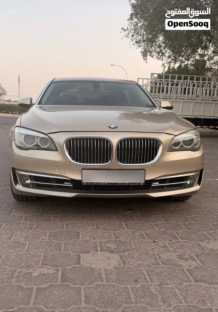 BMW 7 Series 2013 photo 5