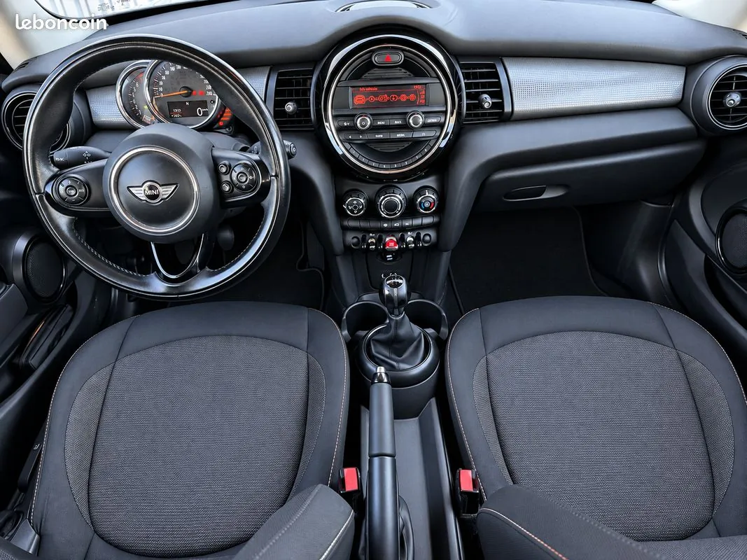 Mini Cooper 2015 photo 2