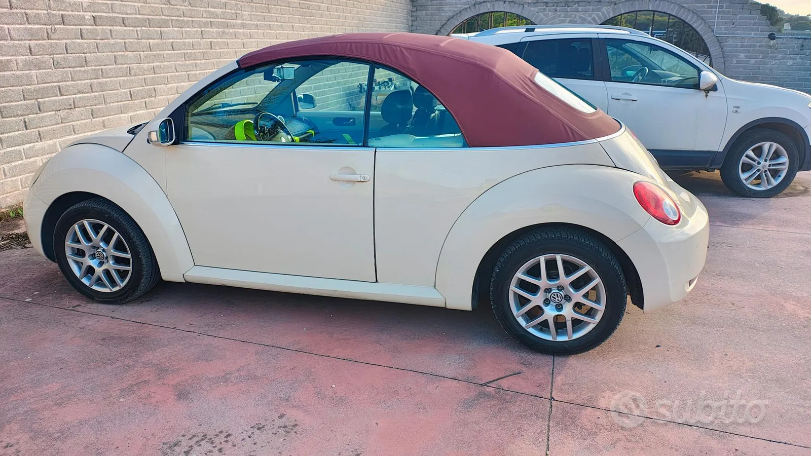 Volkswagen Beetle 2005 photo 4