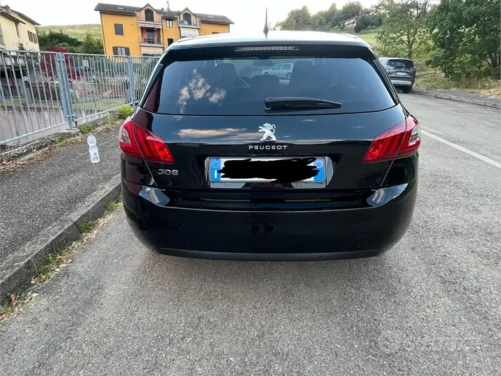 Peugeot 308 2021 photo 3