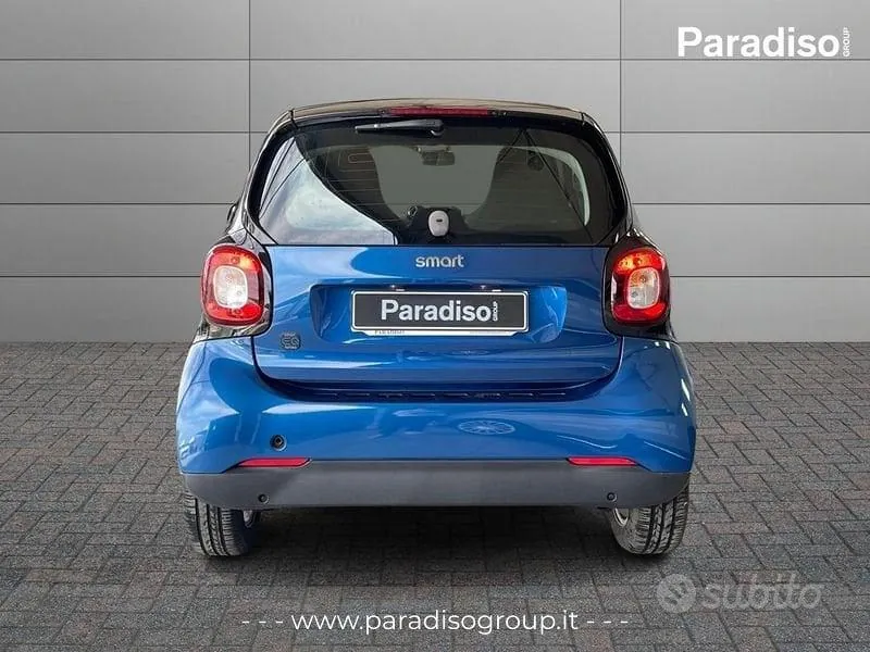 Smart Fortwo 2019 photo 4