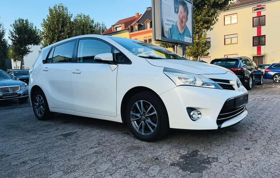 Toyota Verso