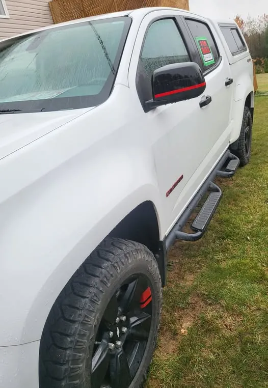 Chevrolet Colorado 2022 photo 2