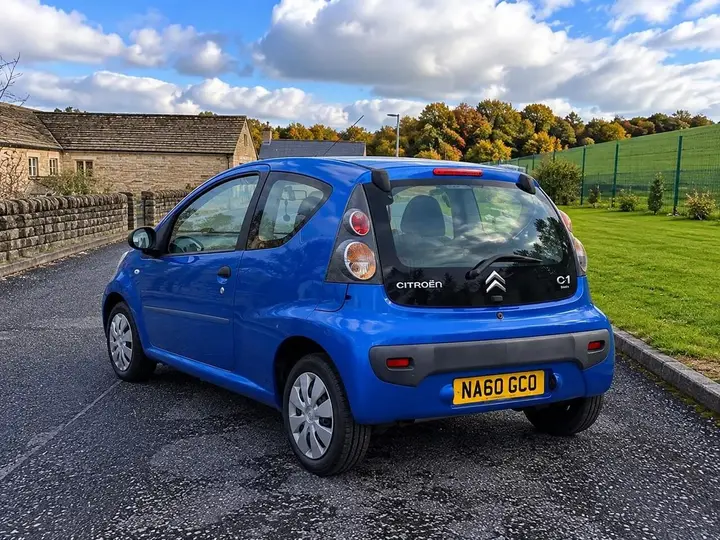 Citroen C1 2010 photo 3
