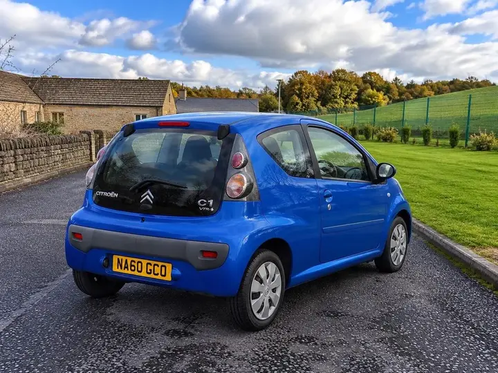 Citroen C1 2010 photo 4