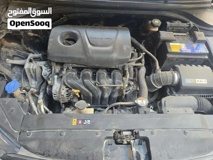 Hyundai Elantra 2020 photo 4