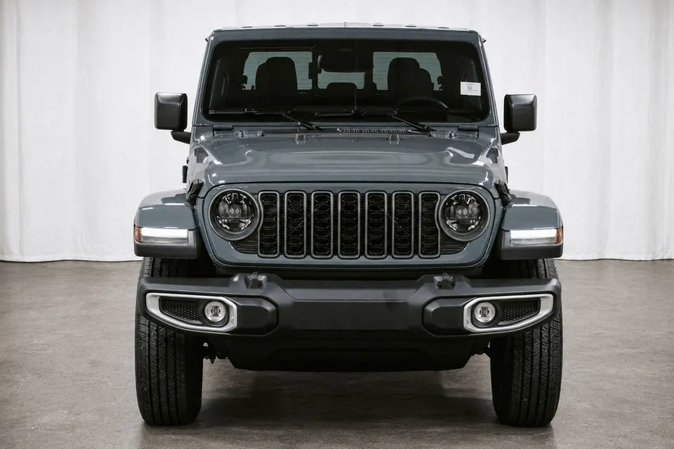 Jeep Gladiator 2026 photo 2