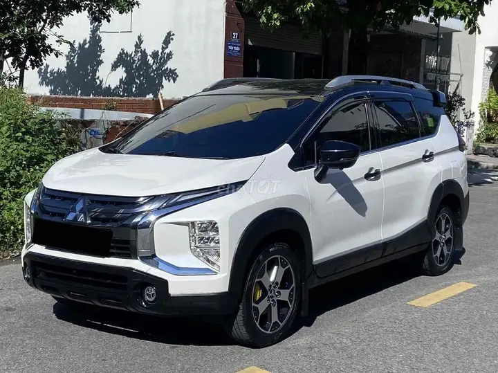 Mitsubishi Xpander Cross