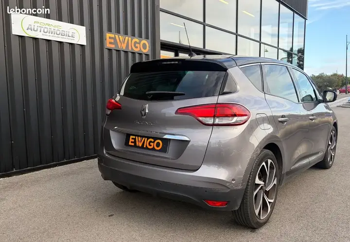 Renault Scenic 2019 photo 2