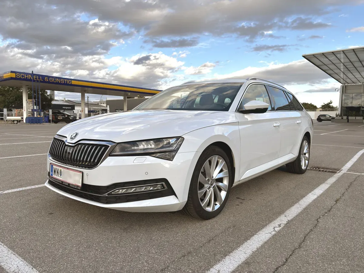Skoda Superb 2020 photo 3