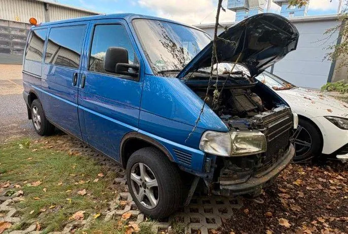 Volkswagen T4 Caravelle