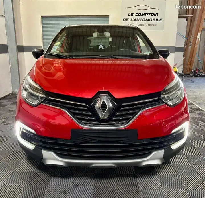 Renault Captur 2017 photo 2