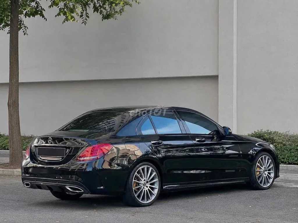 Mercedes-Benz C-Class 2018 photo 3