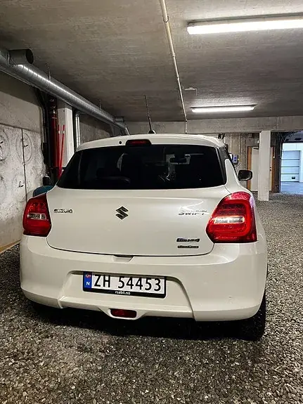 Suzuki Swift 2018 photo 3