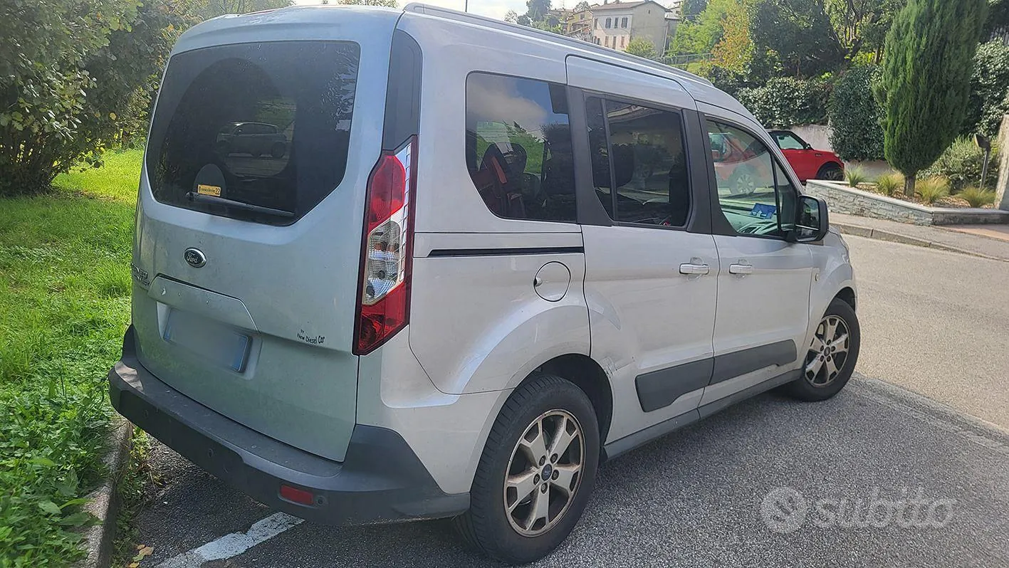 Ford Tourneo Connect 2015 photo 4