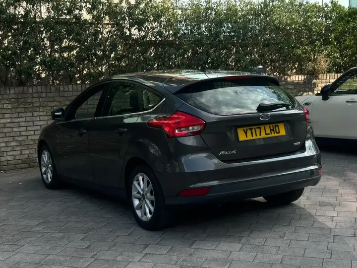 Ford Focus 2017 photo 4