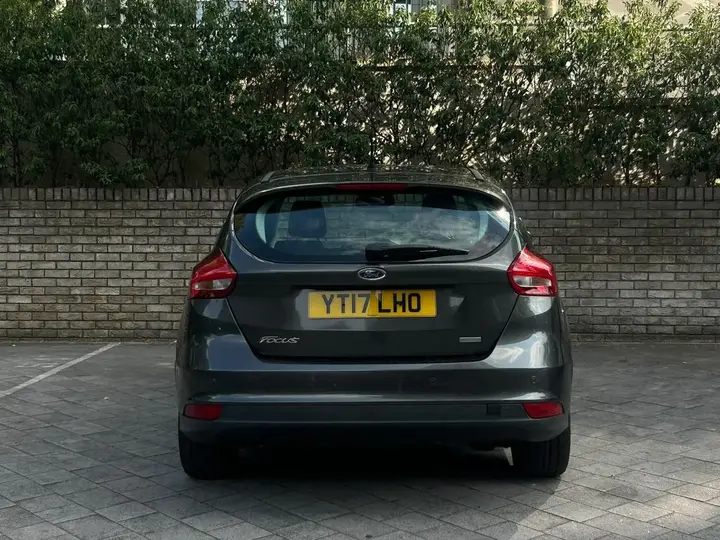 Ford Focus 2017 photo 5