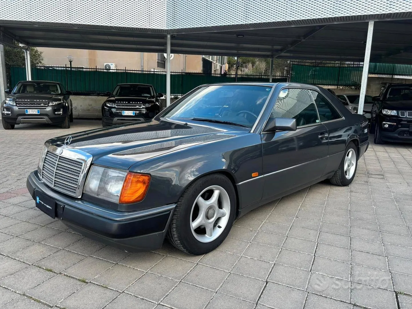 Mercedes-Benz Ce 200 1992 photo 4