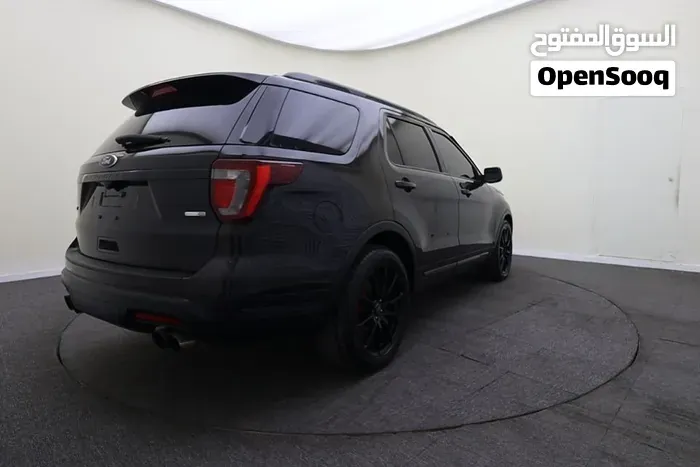 Ford Explorer 2019 photo 4