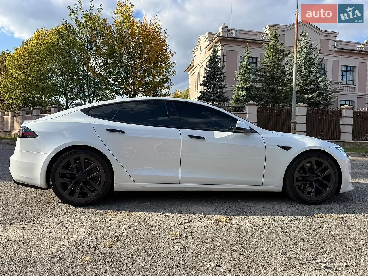 Tesla Model S 2023 photo 5