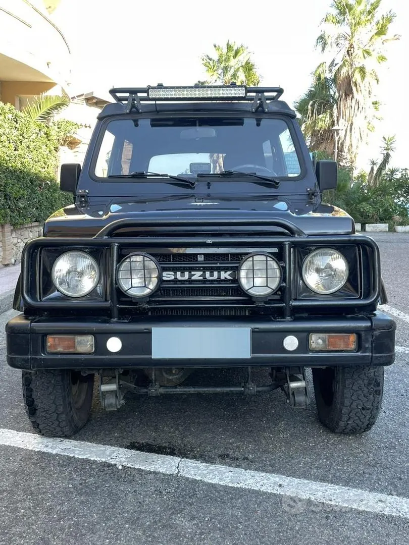 Suzuki Samurai