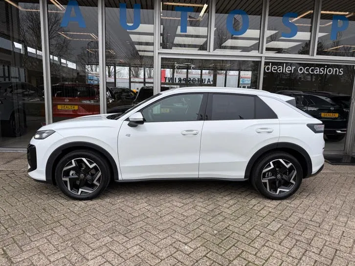 Volkswagen T-Roc 2025 photo 3