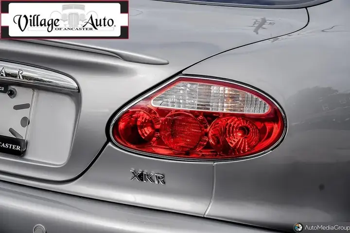 Jaguar Xk 2001 photo 5