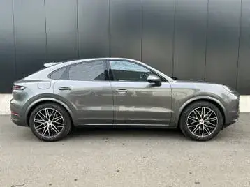 Porsche Cayenne 2023 photo 3