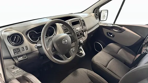Nissan Nv300 2017 photo 5