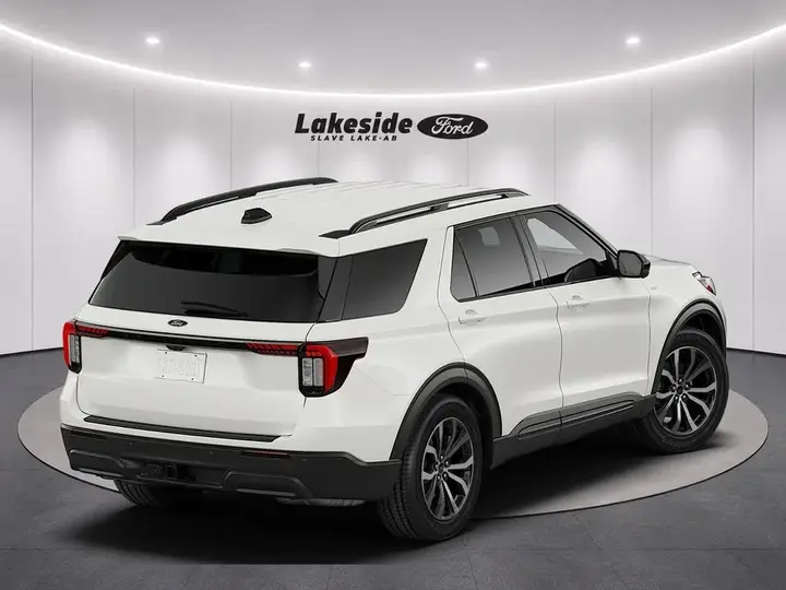 Ford Explorer 2027 photo 3