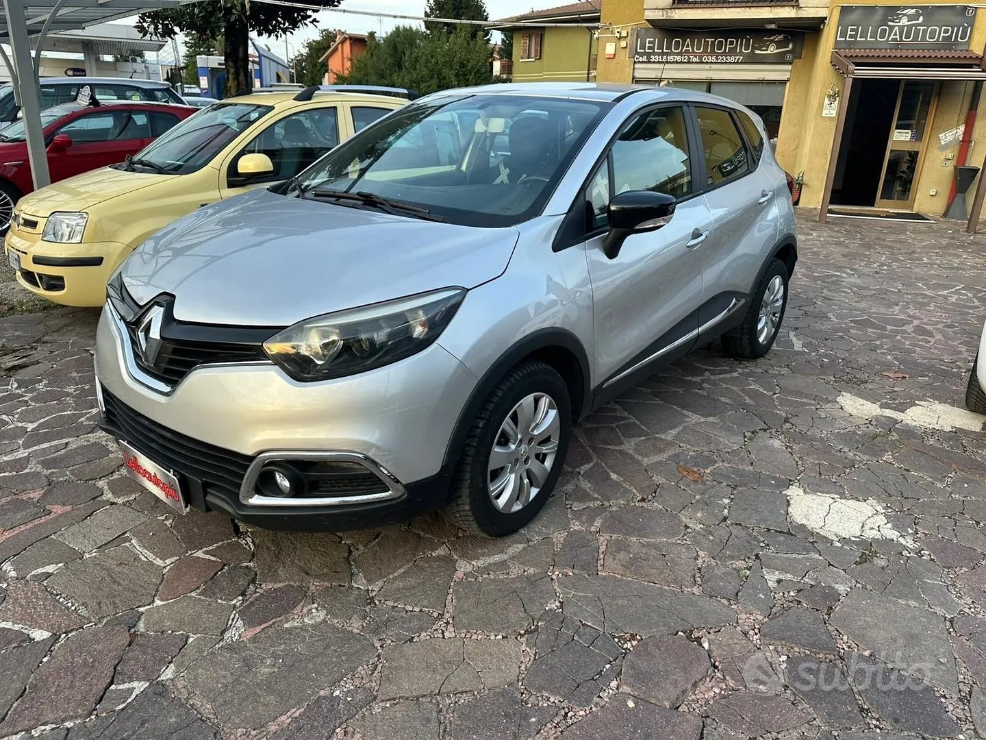 Renault Captur 2015 photo 2