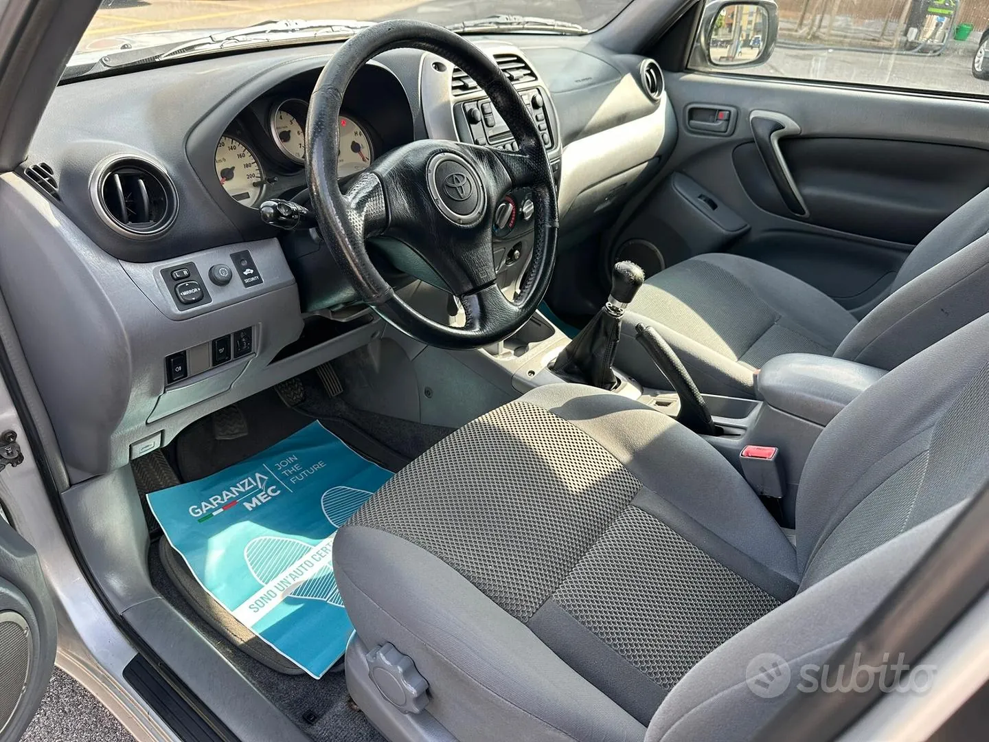 Toyota Rav4 2003 photo 5