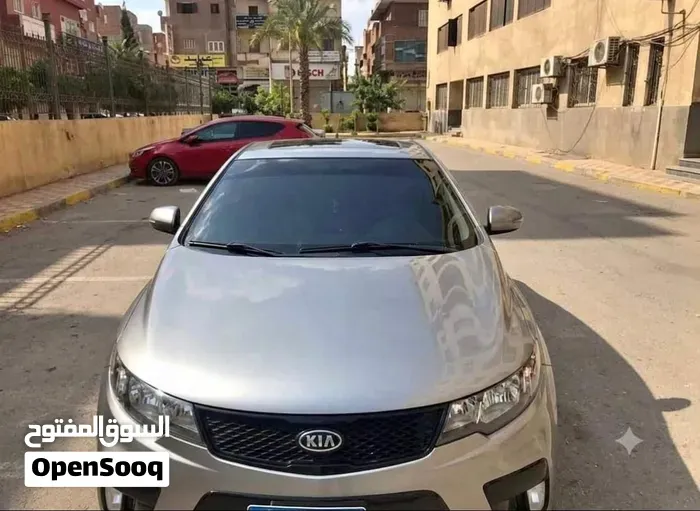 Kia Koup 2011 photo 2