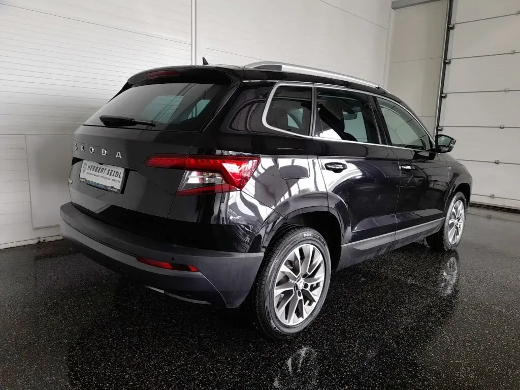 Skoda Karoq 2021 photo 2