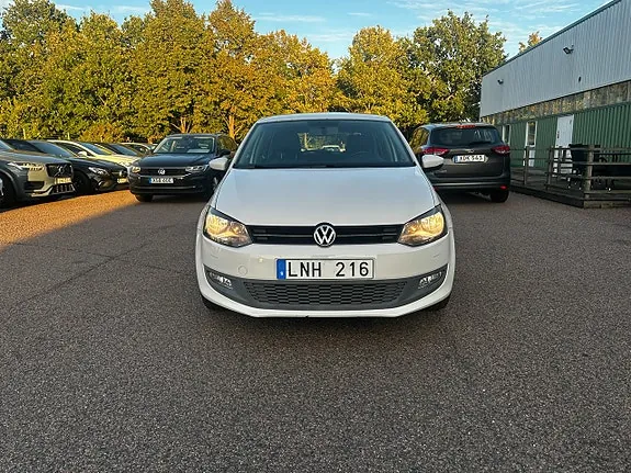 Volkswagen Polo 2010 photo 4