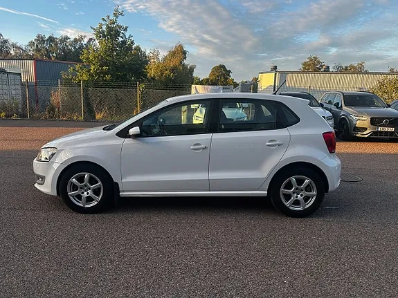 Volkswagen Polo 2010 photo 3