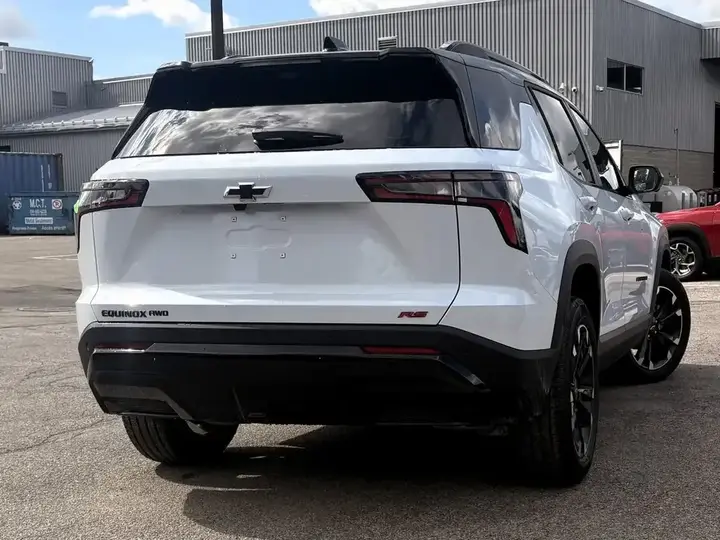 Chevrolet Equinox 2027 photo 4
