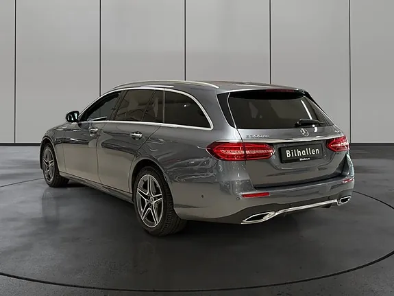 Mercedes-Benz E300 De 2021 photo 3