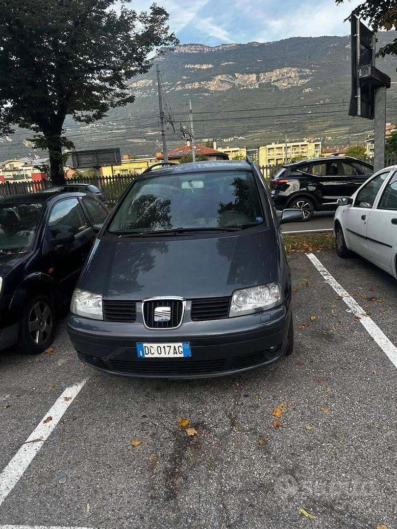 Seat Alhambra 2006 photo 3