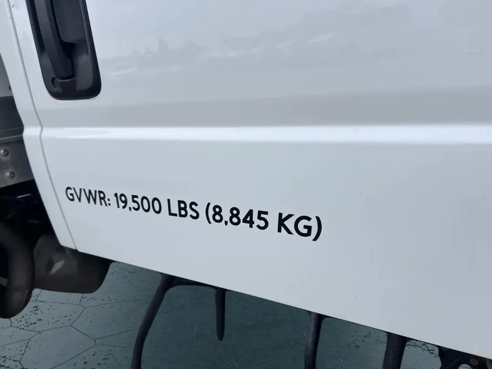 Isuzu Nrr 2022 photo 5