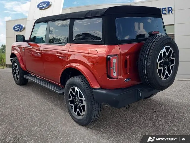 Ford Bronco 2022 photo 3