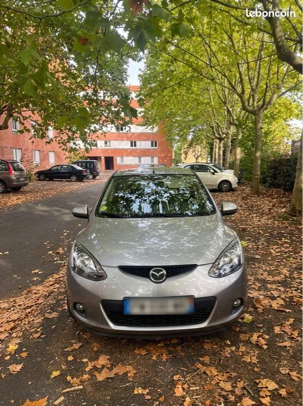 Mazda 2