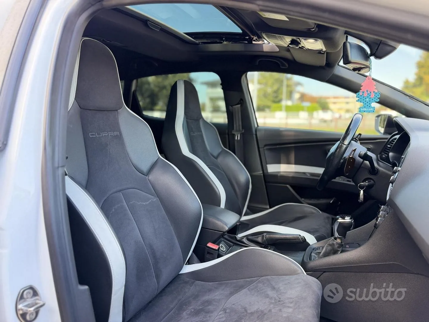 Seat Leon 2015 photo 5