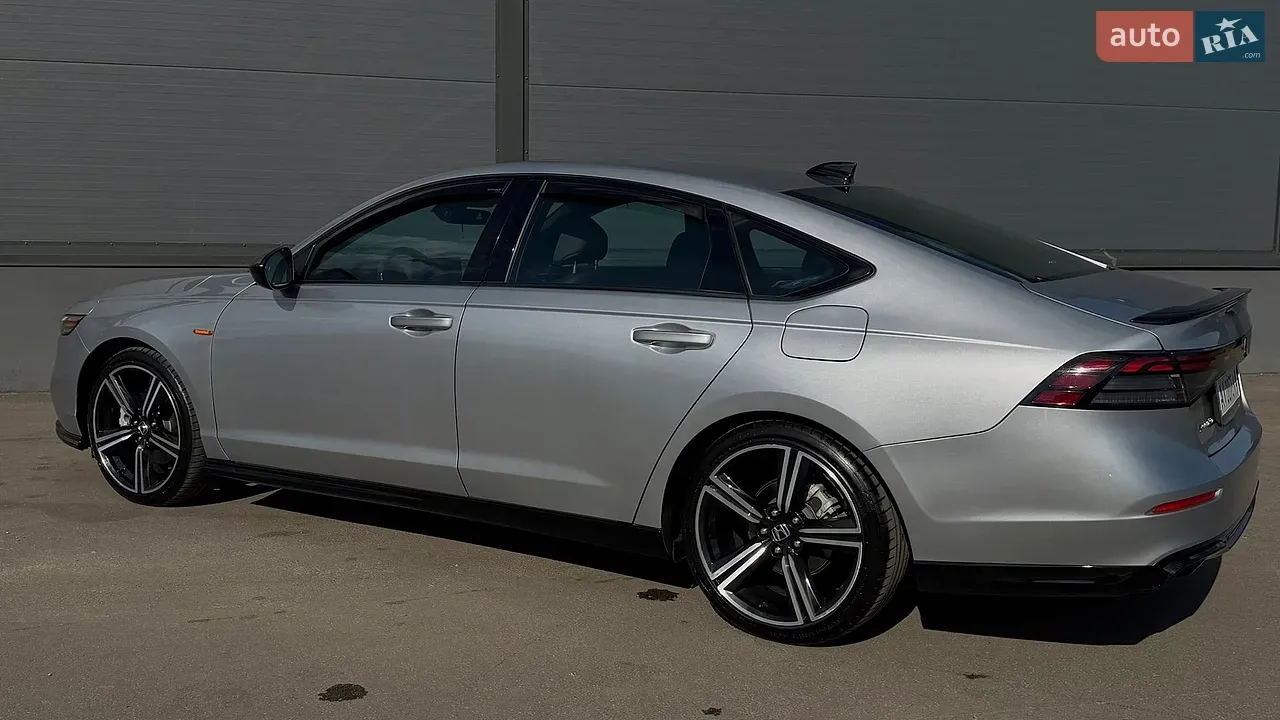 Honda Accord 2023 photo 3
