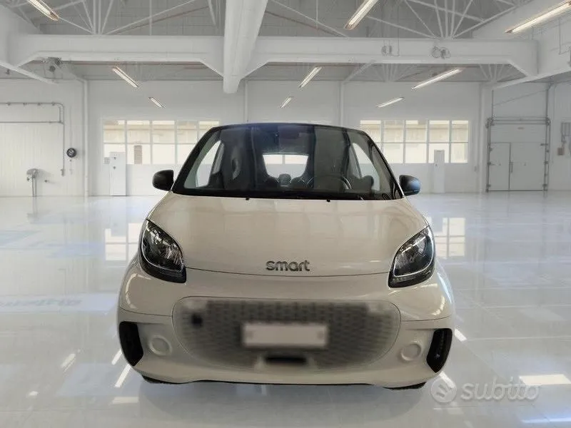 Smart Fortwo 2022 photo 2