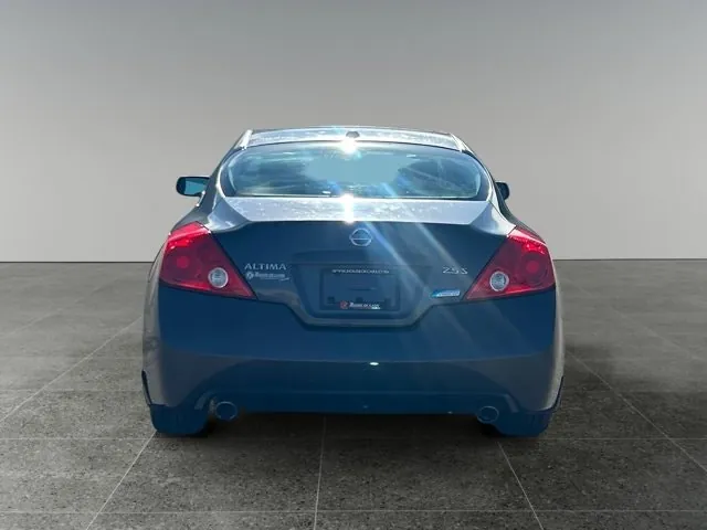 Nissan Altima 2010 photo 5