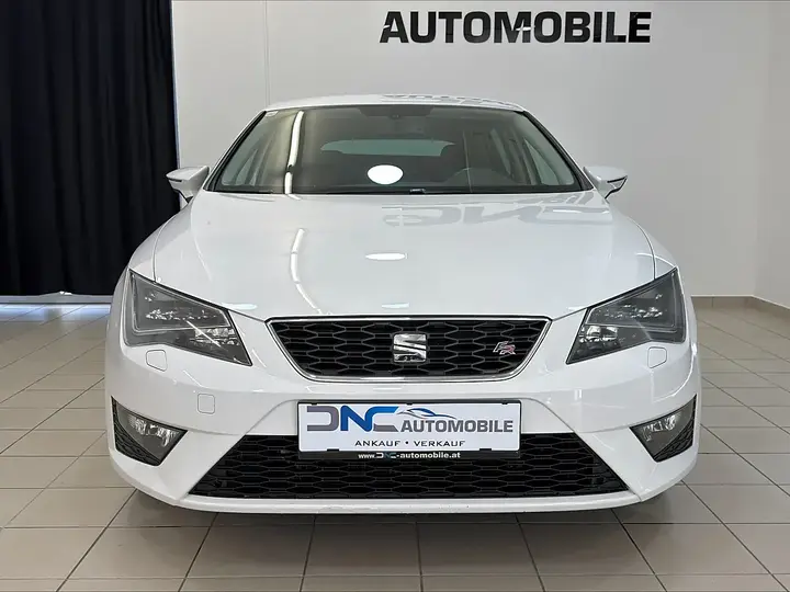 Seat Leon 2013 photo 3
